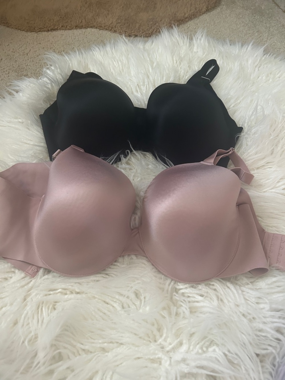 Lot of Soma bras 40DD